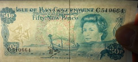 Isle_of_Man_IOMG_50_new_pence_1979.00.00_B5d_P33a_C_510664_f